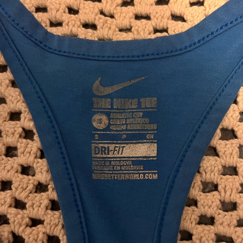 Nike Racerback Tank - Picture 4 of 5